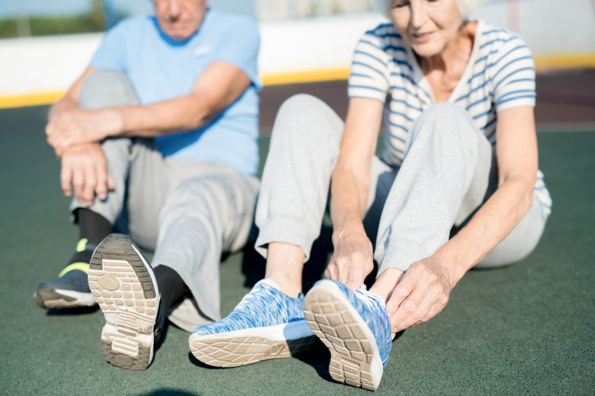 shoes-for-elderly-with-balance-problems-mobility-center